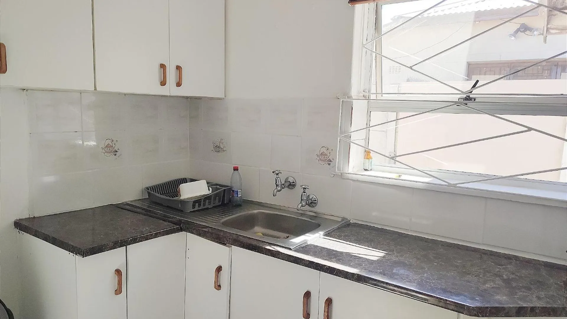 Δωμάτια σε οικογενειακή κατοικία Samantha'S Guesthouse Κέιπ Τάουν